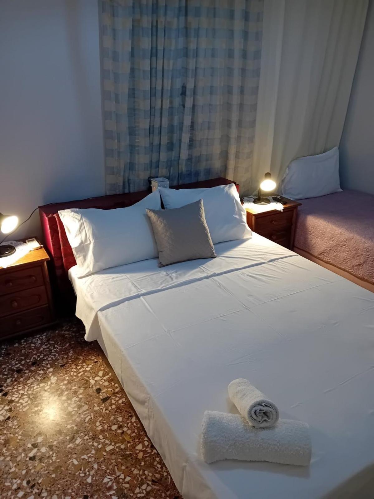 Katerina'S Apartments 金尼昂 外观 照片