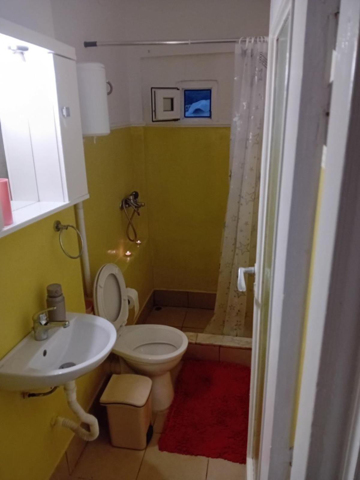 Katerina'S Apartments 金尼昂 外观 照片