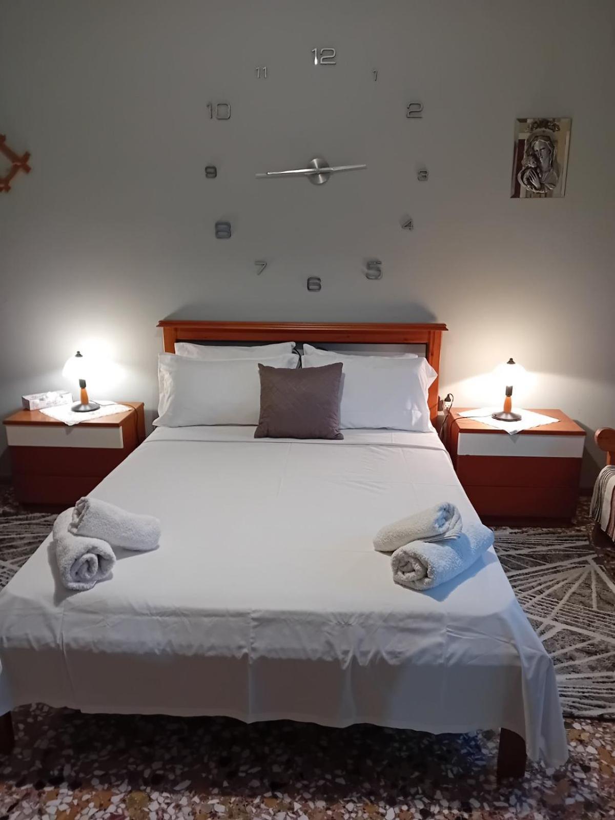 Katerina'S Apartments 金尼昂 外观 照片